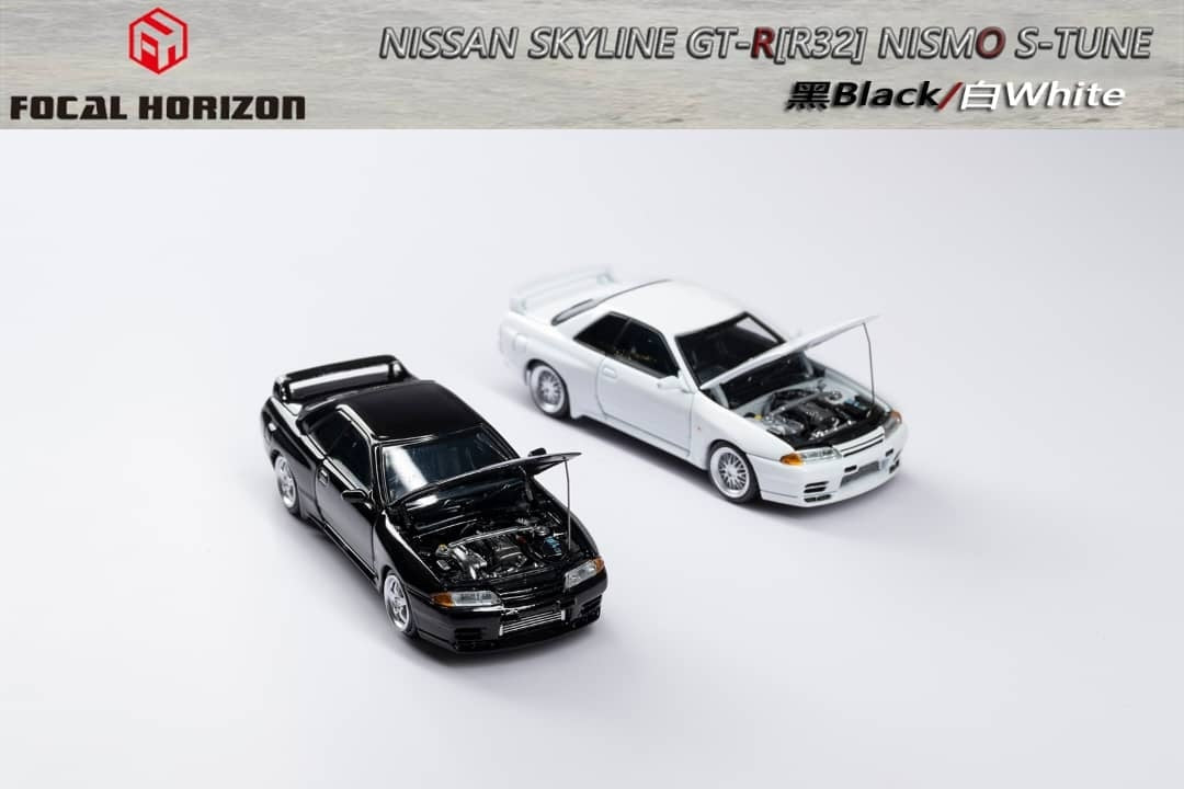 Focal Horizon FH 1:64 Diecast Model Nismo *S-Tune* Skyline GT-R R32 Open-Hood, Visible Engine Black and White 2 Car Set