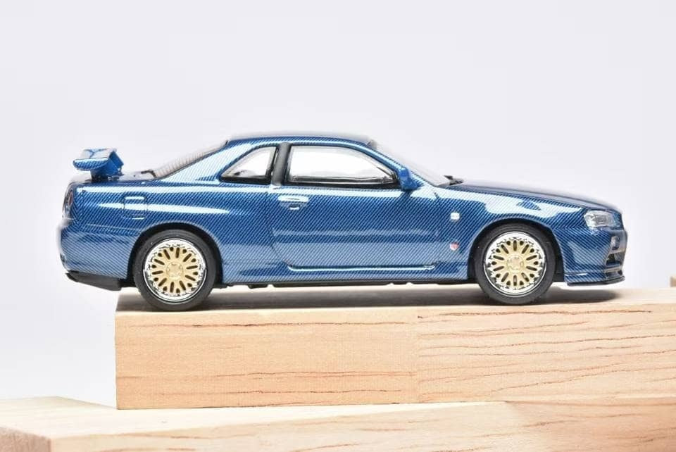 Stance Hunters SH 1:64 Diecast Model Skyline GT-R R34 V-SPEC-II B) Full Carbon Blue