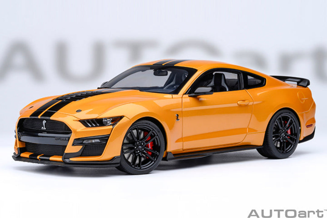 AUTOart 1:18 FORD MUSTANG SHELBY GT500 - Cyber Orange 73099