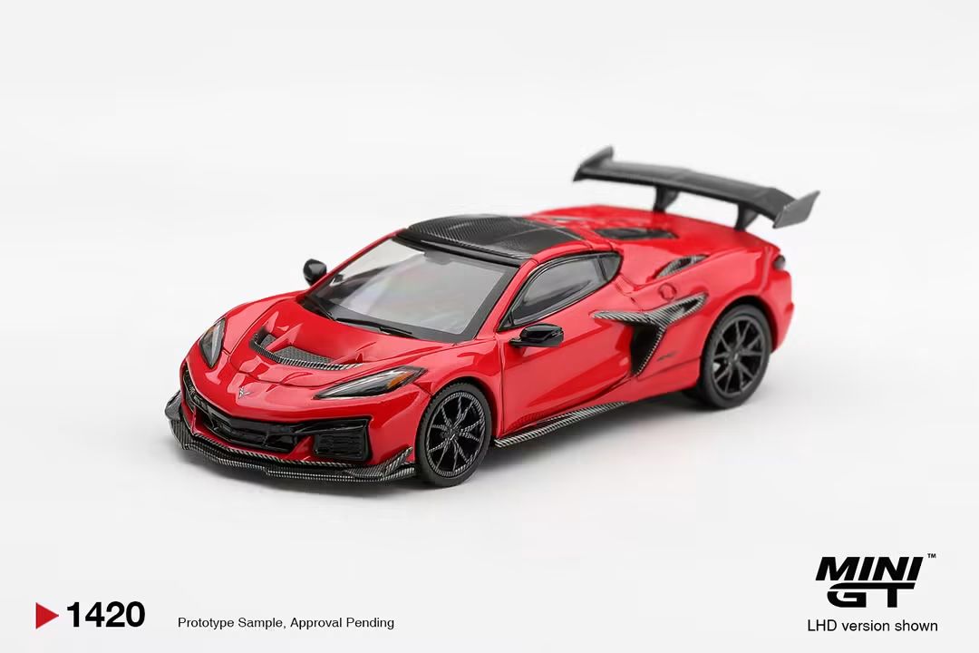 MiniGt MGT01420 Chevrolet Corvette ZR1 Torch Red
LHD version only
Chevrolet Corvette ZR1 Torch Red
LHD version only