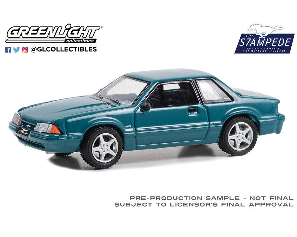 Greenlight 1:64 The Mustang Stampede Series 1 – 1992 Ford Mustang LX 5.0