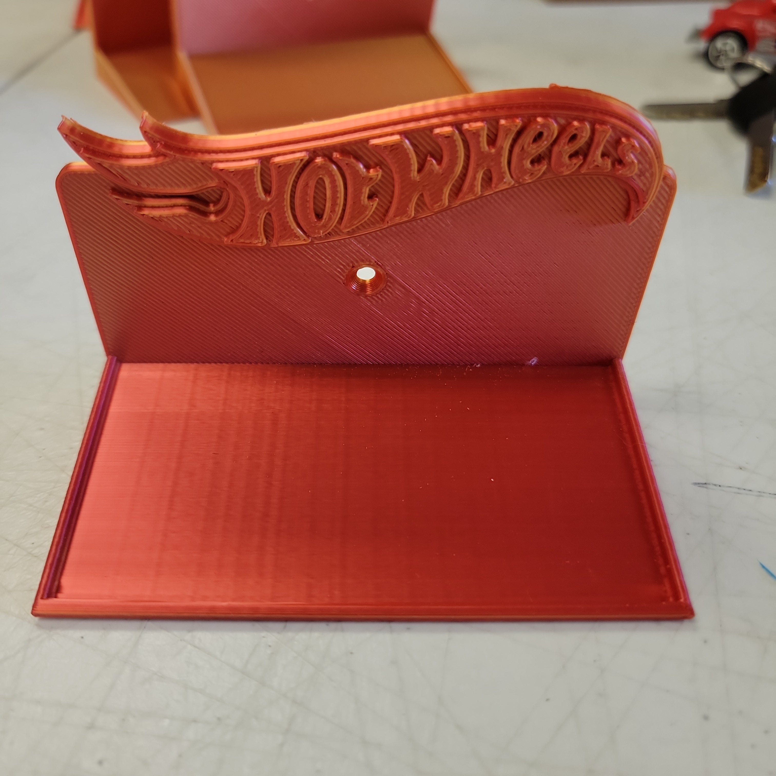 Hot Wheel Wall Stand Burnt Orange small