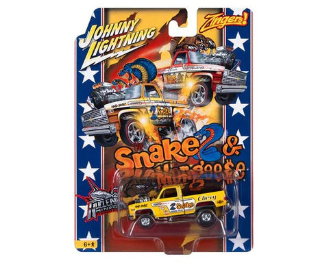 2023 Weekend of Wheels Johnny Lightning 1981 Zinger Silverado Snake and Mongoose