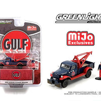 Greenlight 1:64 1950 Dodge Power Wagon Tow Truck Gulf Oil Weathered with Mechanic Figure Limited 3,600 Pcs- Mijo Exclusives