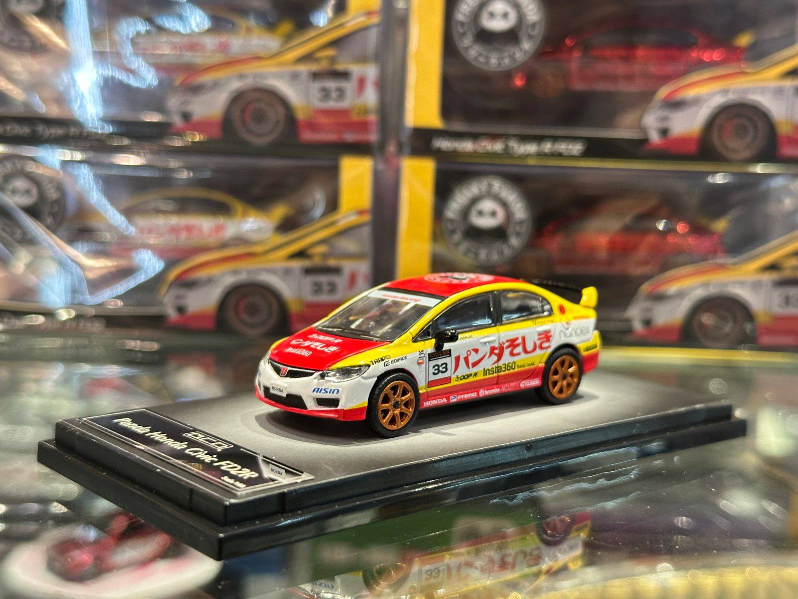GCD 1:64 Diecast Model Auto Expo Singapore 2025 Civic Type-R FD2 Red-White 33# Livery Freaky Panda