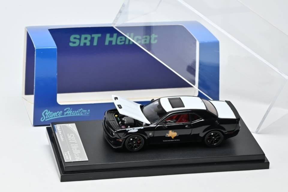 Stance Hunters SH 1:64 Diecast Model Dodge SRT Hellcat Open-Hood, Visible Engine Texas State Trooper Livery
