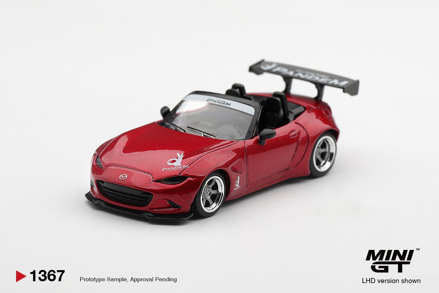 PreOrder -MiniGT Mazda Miata MX-5 (ND) Pandem Kodo Red
