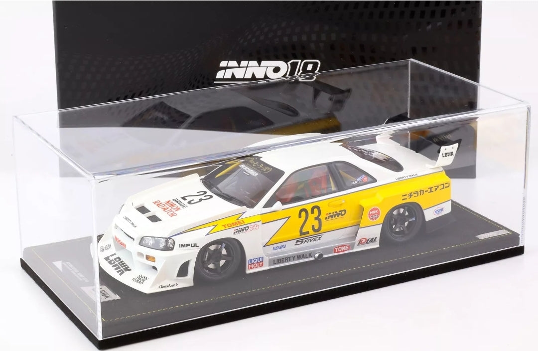 1:18 INNO Models Nissan (R34) Lbwk Super Silhouette Hoshino #23