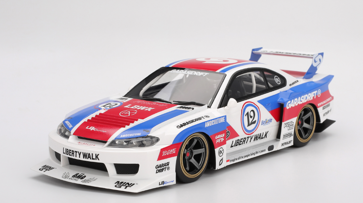 Mini GT Nissan LB-Super Silhouette S15 SILVIA GARASIDRIFT x LBWK 2025