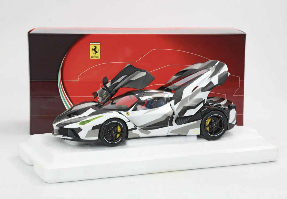 BBR 1:18 Ferrari LaFerrari 2012 open diecast - polifoam base Camouflage BBR182243 - 1:18