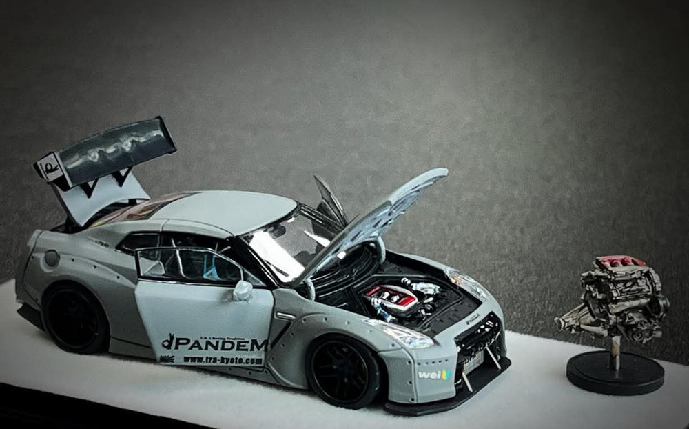 PGM Rocket Bunny R35 Combat Grey with Engine