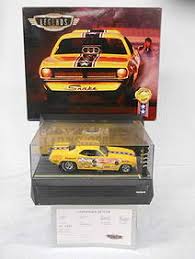 Hot Wheels Legends To Life Don Prudhomme “the Snake” electronic funny car 1/24th