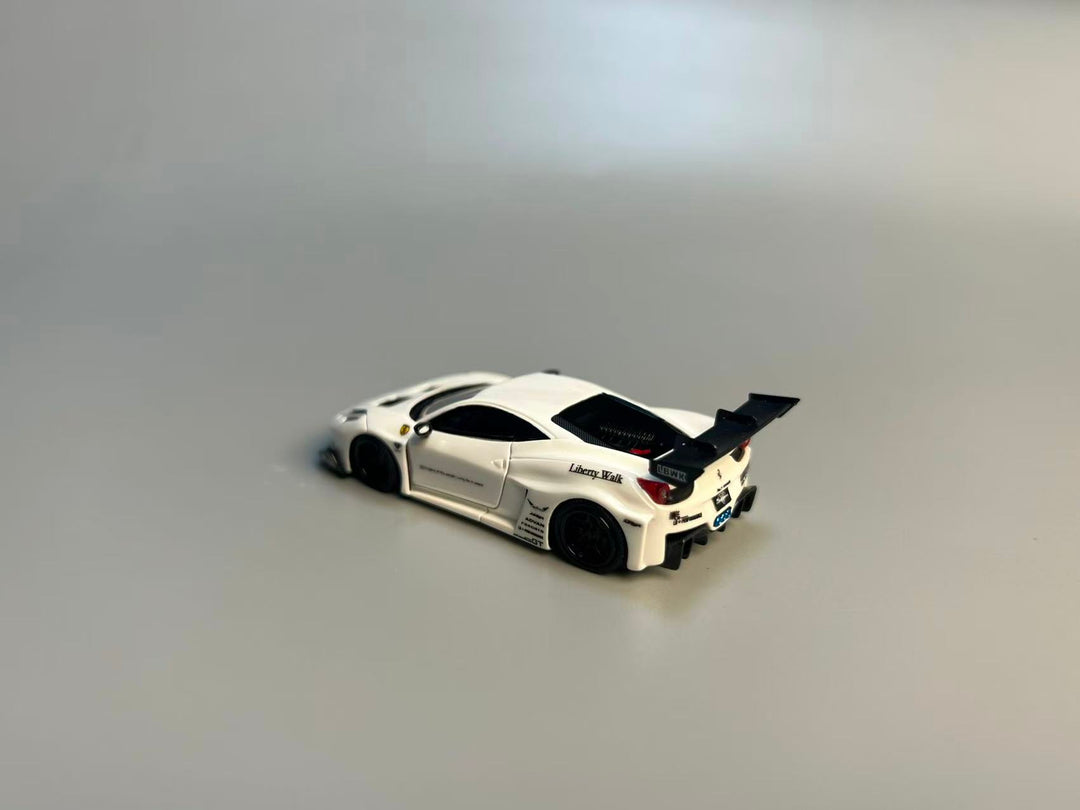 Flame 1:64 Ferrari LB458 GT LB Wide-Body White