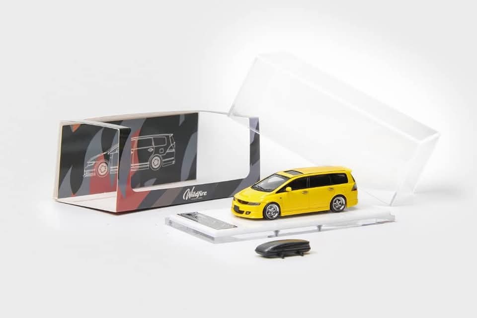 1:64 Resin Honda Odyssey Yellow 1 of 199 produced