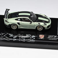 DMH 1:64 Porsche 911 GT2 RS Urban Bamboo